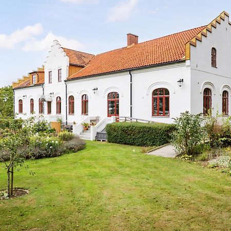Vita Huset Pa Oesterlen Gärsnäs Buitenkant foto